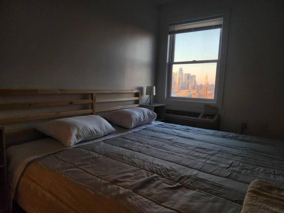 Luxurious 2 Bed ! Mins To Nyc! Apartment Union City Ngoại thất bức ảnh