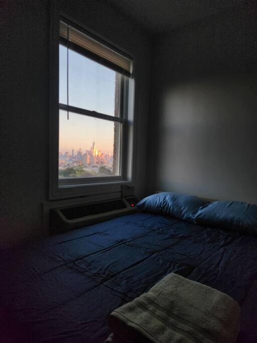 Luxurious 2 Bed ! Mins To Nyc! Apartment Union City Ngoại thất bức ảnh