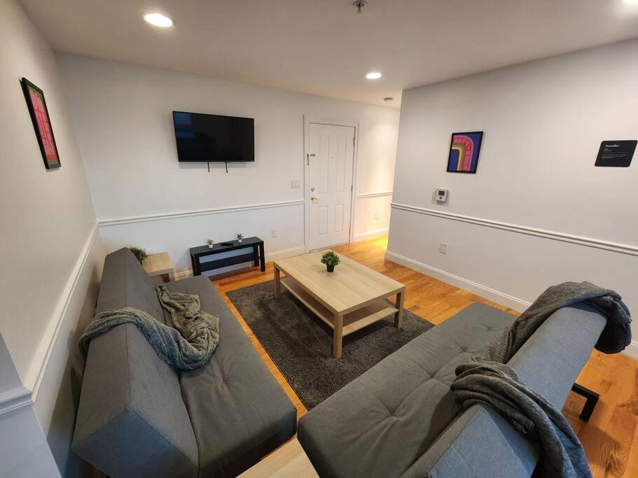 Luxurious 2 Bed ! Mins To Nyc! Apartment Union City Ngoại thất bức ảnh
